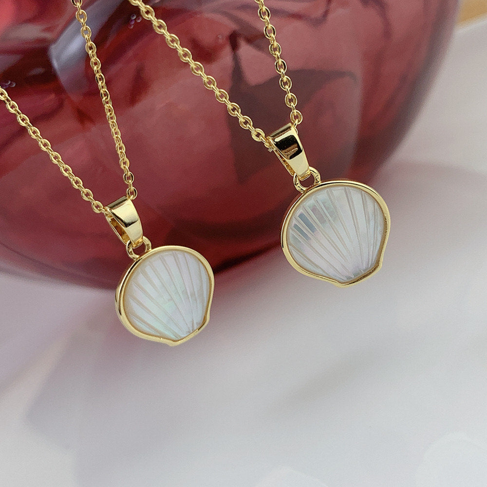 Seashell Gold Necklace