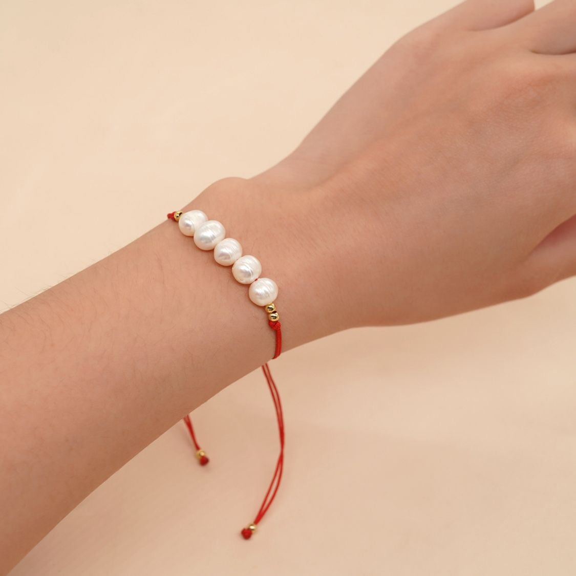 Pearl Red Bracelet
