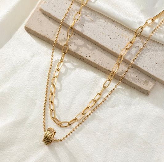 Knot Gold Necklace